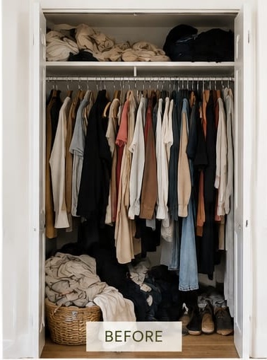 Wardrobe before organisation